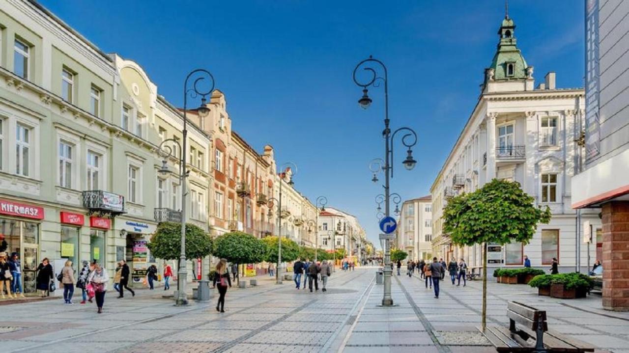 Apartamenty Centrum Mala Dwojeczka Blekitna Panoramiczna Balkonem Promenada Kielce Exteriör bild