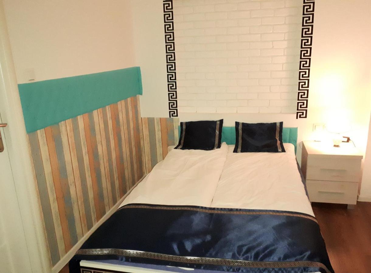Apartamenty Centrum Mala Dwojeczka Blekitna Panoramiczna Balkonem Promenada Kielce Exteriör bild