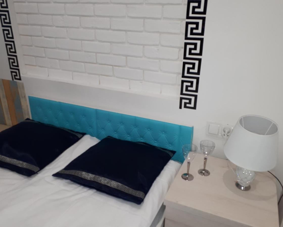 Apartamenty Centrum Mala Dwojeczka Blekitna Panoramiczna Balkonem Promenada Kielce Exteriör bild