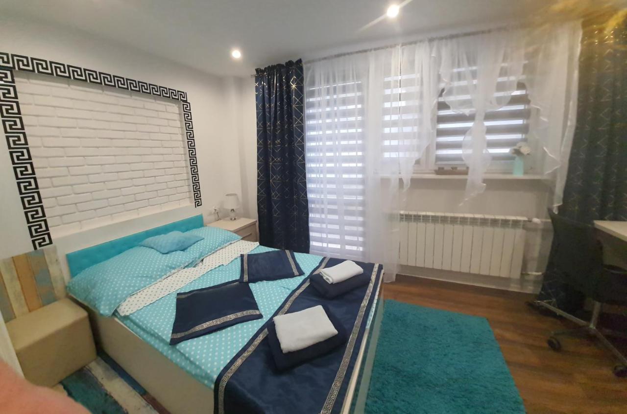Apartamenty Centrum Mala Dwojeczka Blekitna Panoramiczna Balkonem Promenada Kielce Exteriör bild